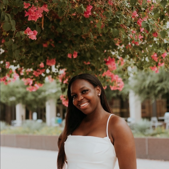 Meet Your Posher❤️‍🔥 - Picture 2 of 2